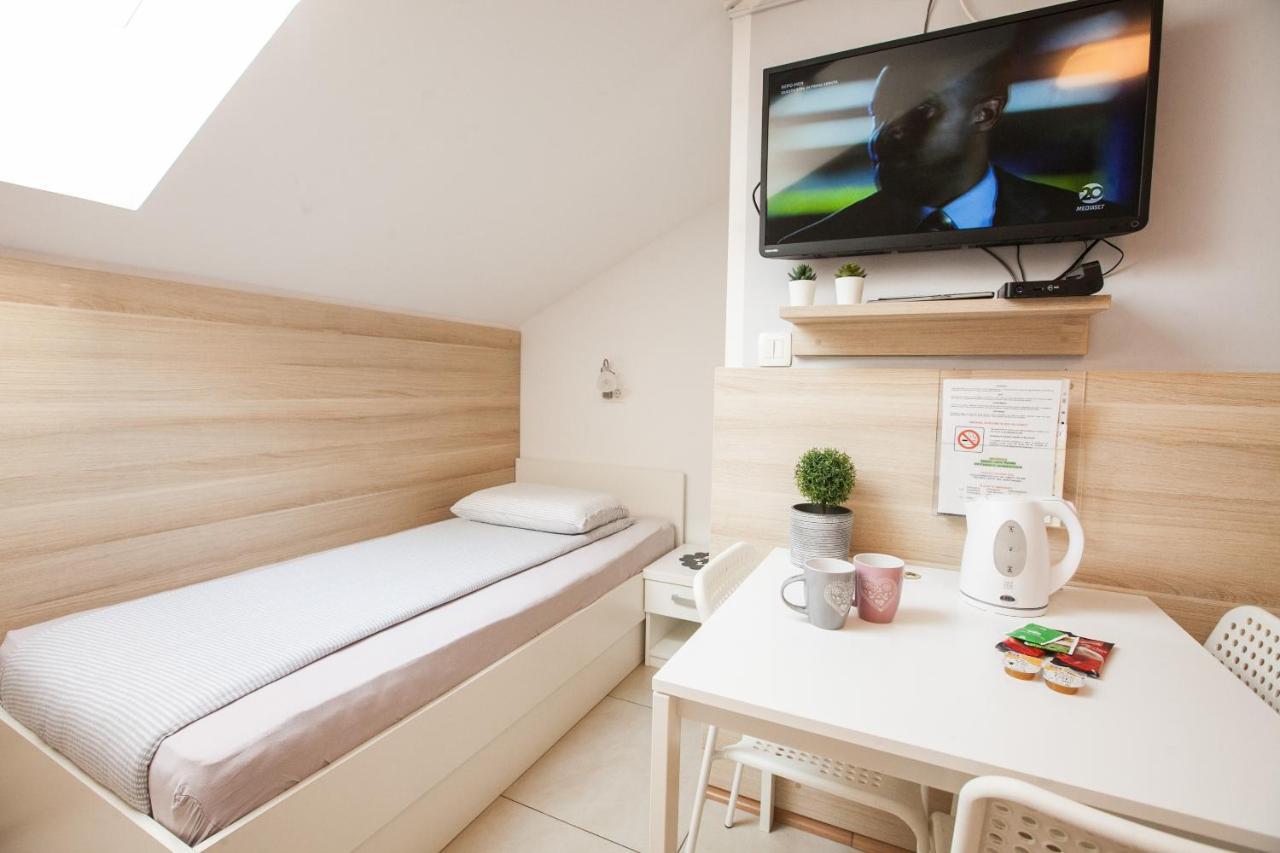 Rooms Klik Postojna Exterior photo